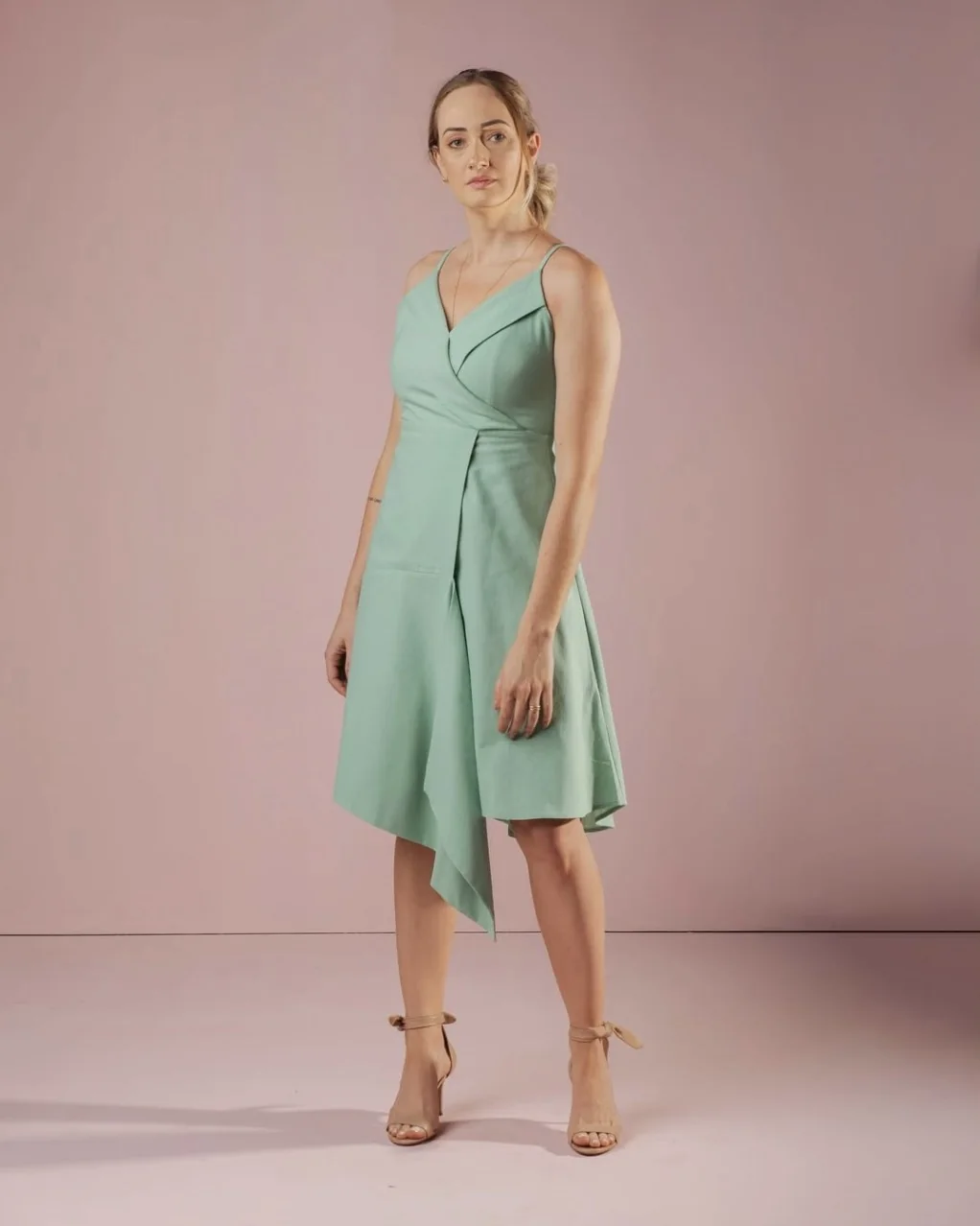 Vestido Virgínia na cor Verde Água